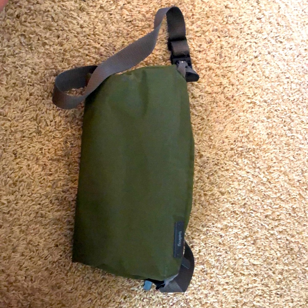 Bellroy crossbody bag